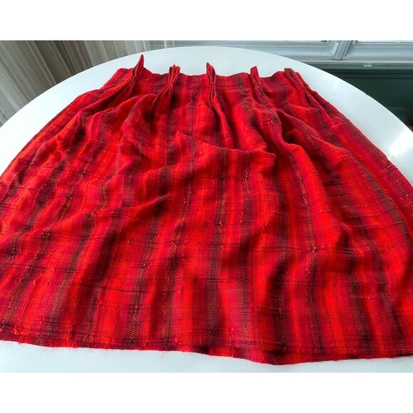 Vintage 70s pleated curtain, multiple red tones plaid, woven single panel - Picture 1 of 9